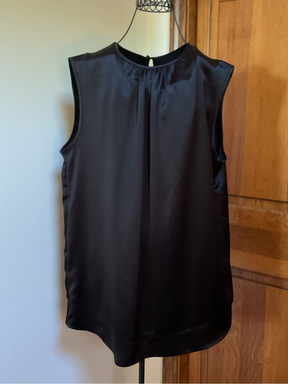 Custom Sleeveless Satin Shell Top - Black, Large